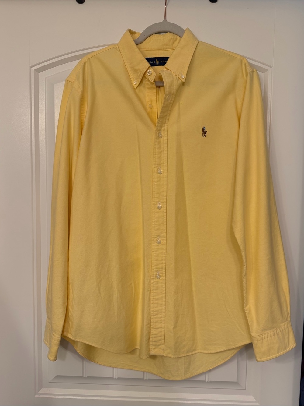 Ralph Lauren Button-Down Shirt in Butter Yellow Size L